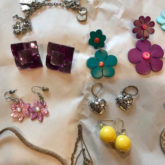 Jewelry bundle - Picture 4 of 7